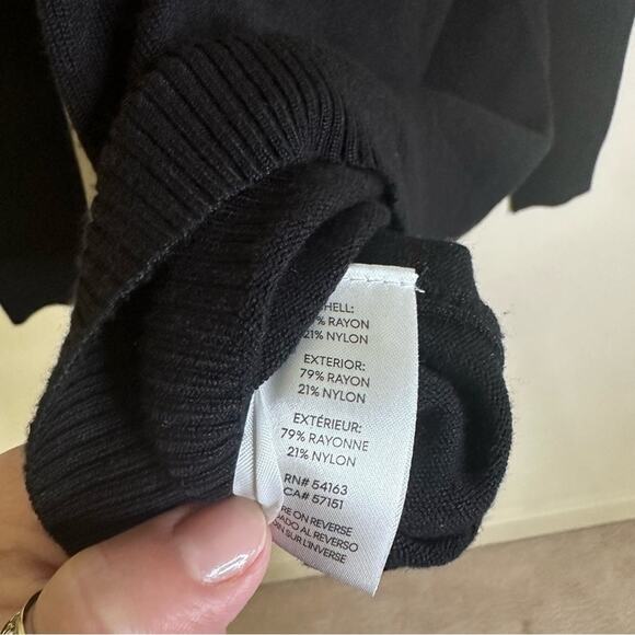 Calvin Klein Women’s Color Block Turtle Neck Black Gray Sweater size Small - Picture 6 of 7